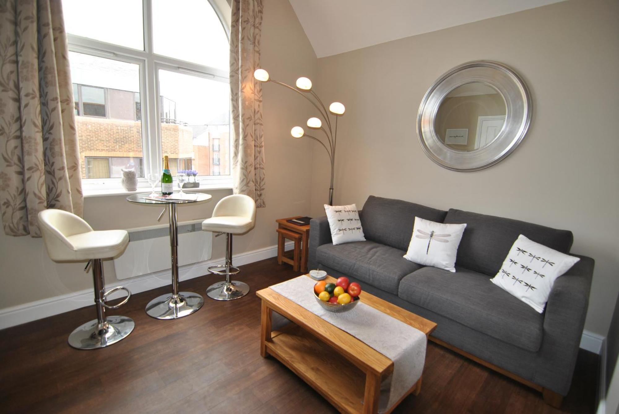 Lord Raglan House One Bedroom With Parking Apartamento